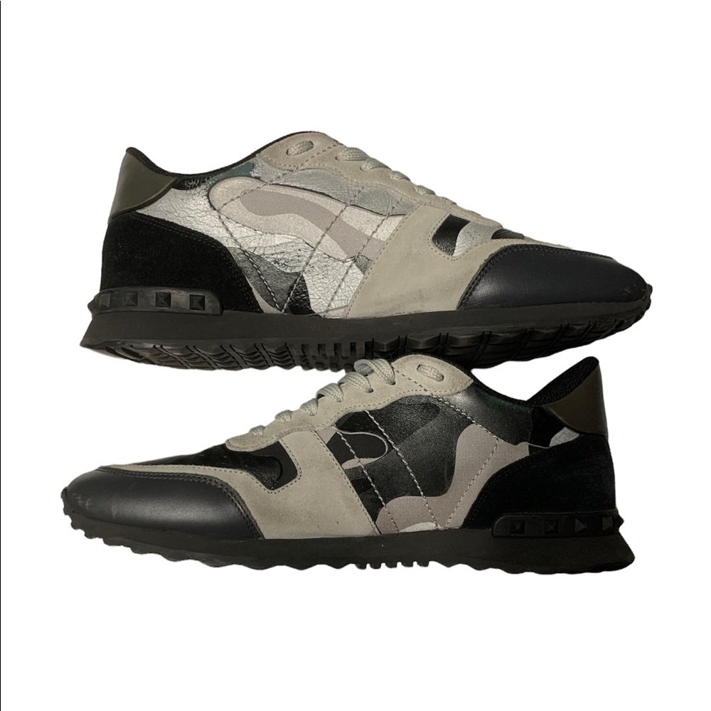 Valentino Garavani Men's Black Valentino Garavani Rockrunner Camouflage Sneakers - Picture 9 of 10